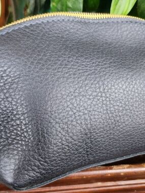 NEW Portland Leather Eclipse Makeup Bag in Night Owl